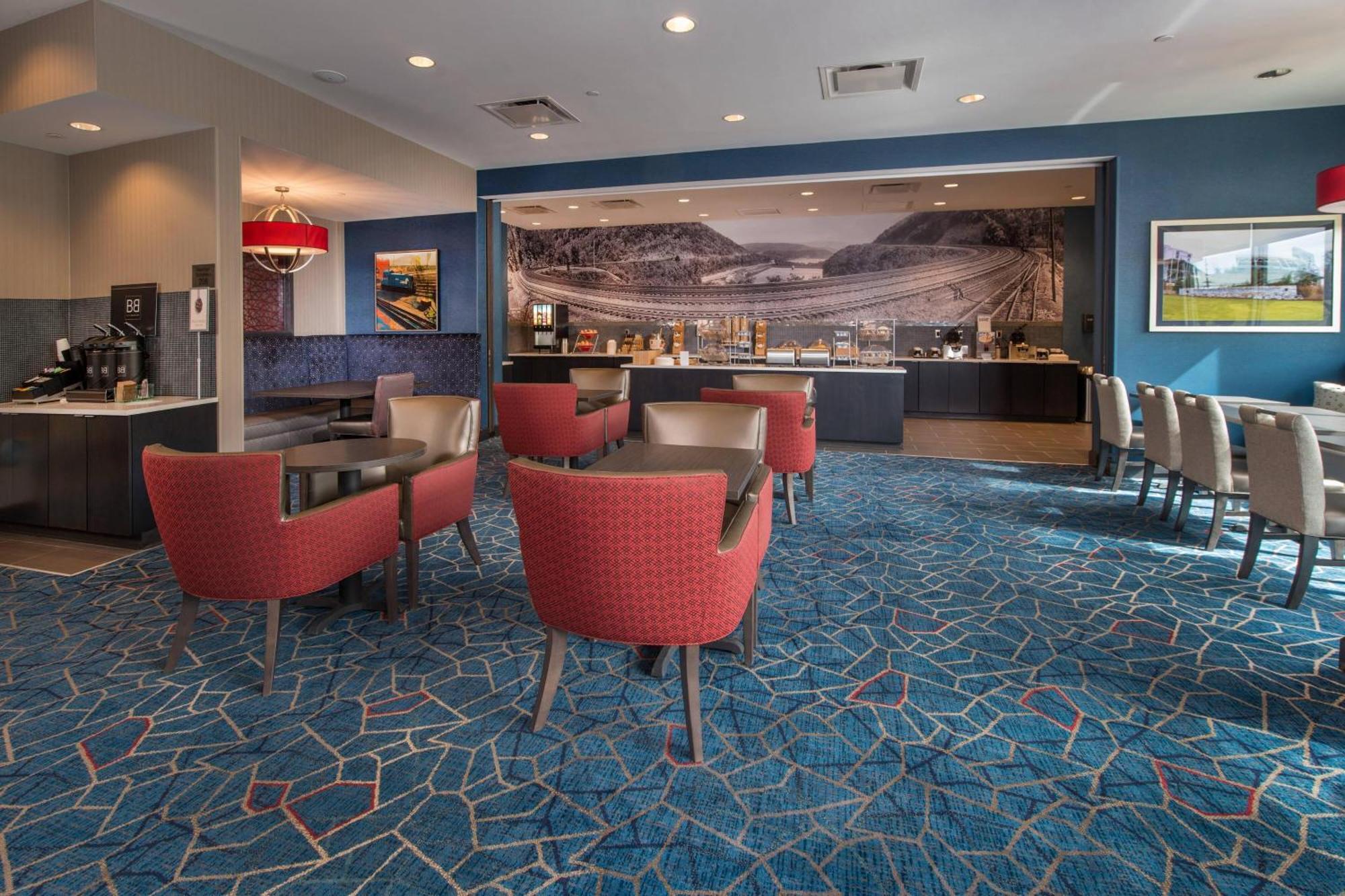 Towneplace Suites By Marriott Altoona Zewnętrze zdjęcie