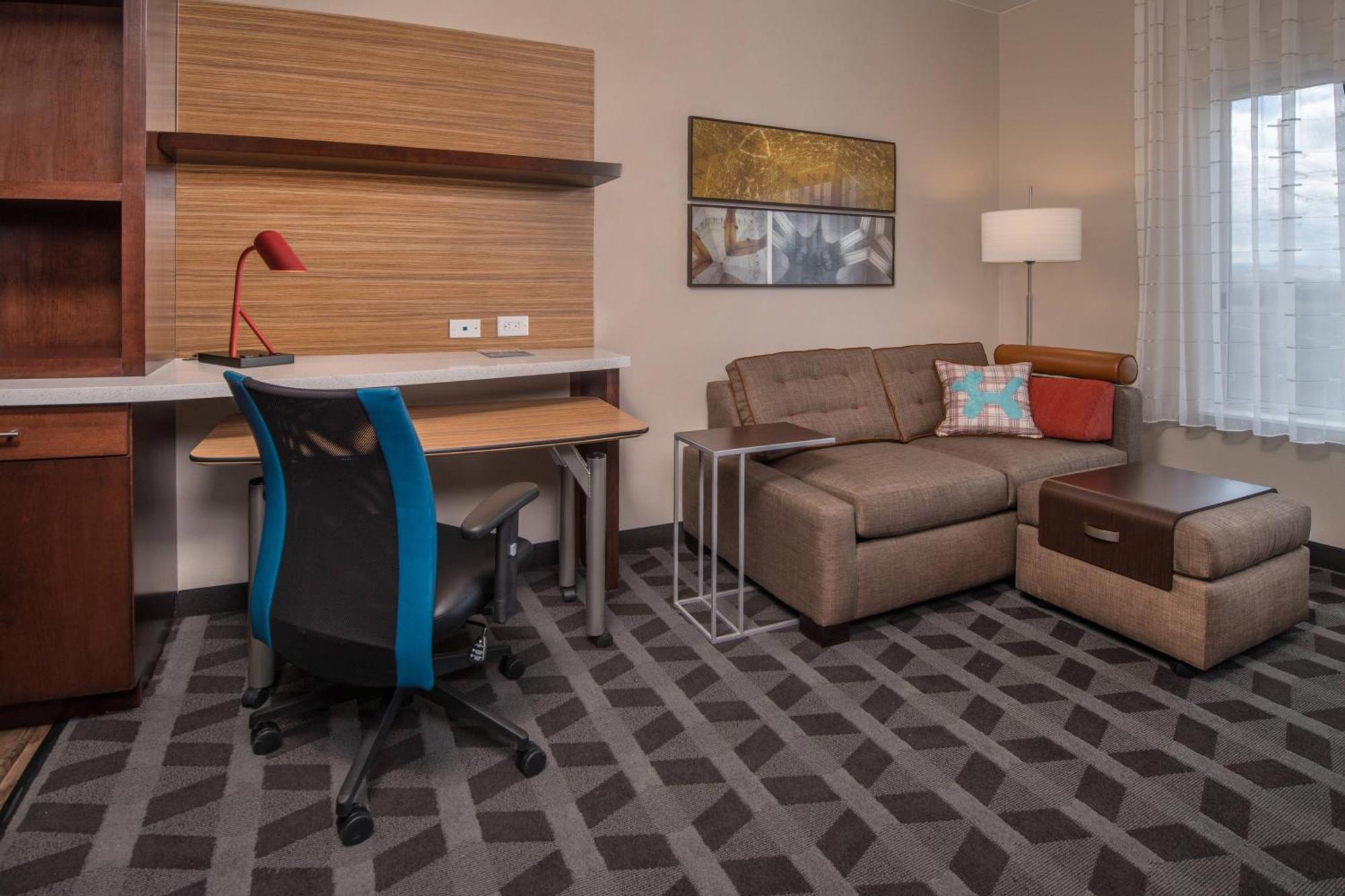 Towneplace Suites By Marriott Altoona Zewnętrze zdjęcie