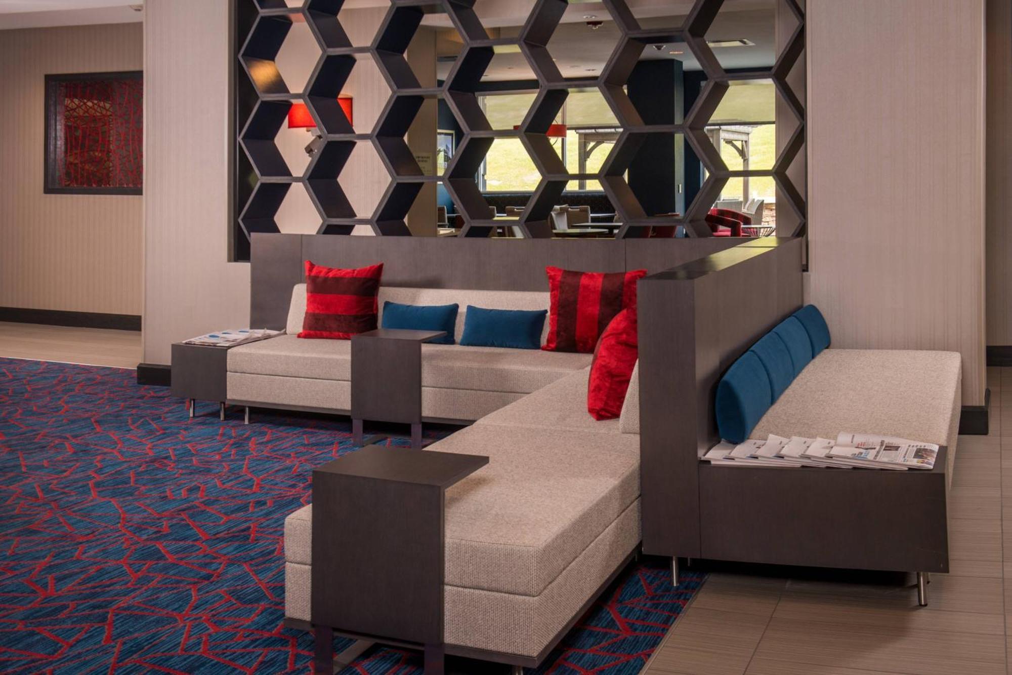 Towneplace Suites By Marriott Altoona Zewnętrze zdjęcie